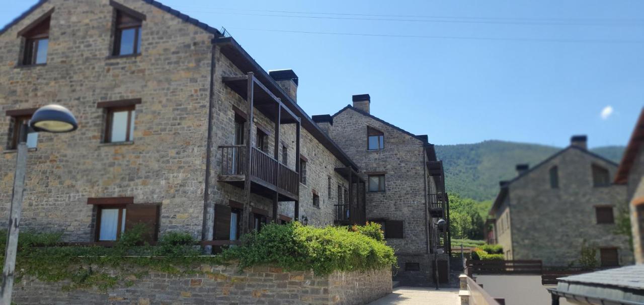 Fabuloso Apartamento Con Vistas A La Montana El Abedul Luga 23 Castiello De Jaca Exterior foto