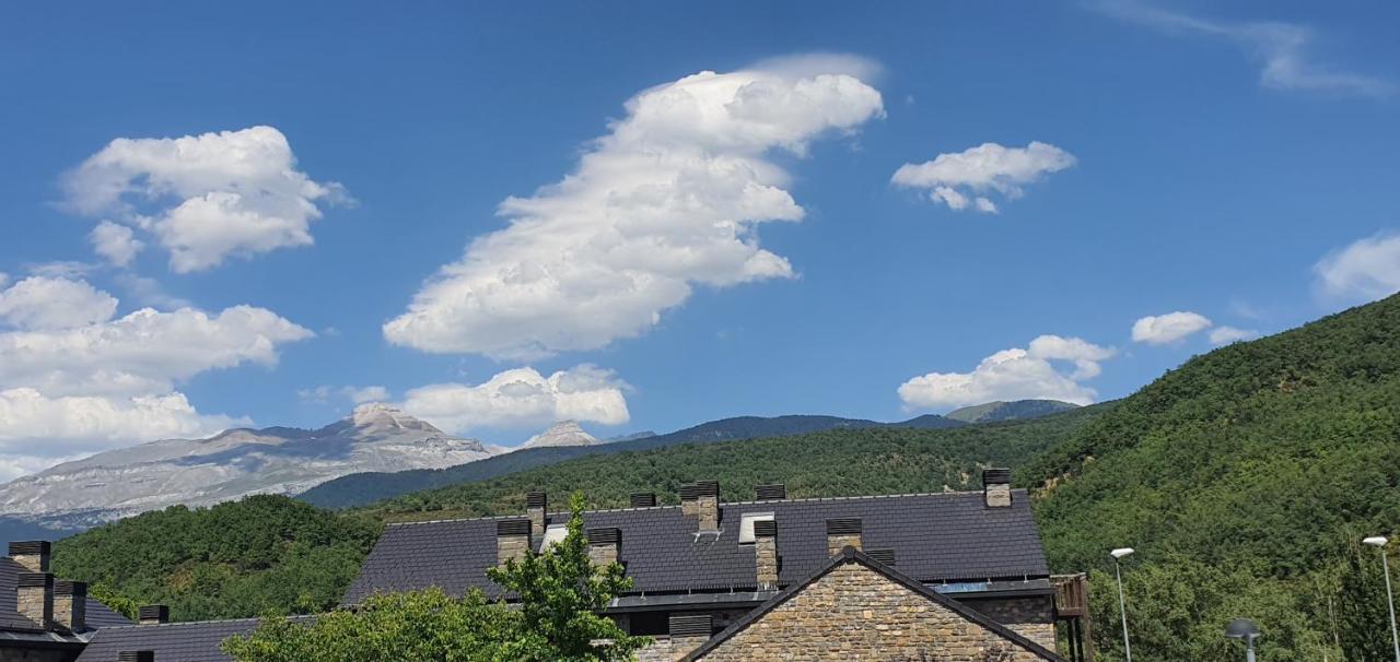 Fabuloso Apartamento Con Vistas A La Montana El Abedul Luga 23 Castiello De Jaca Exterior foto