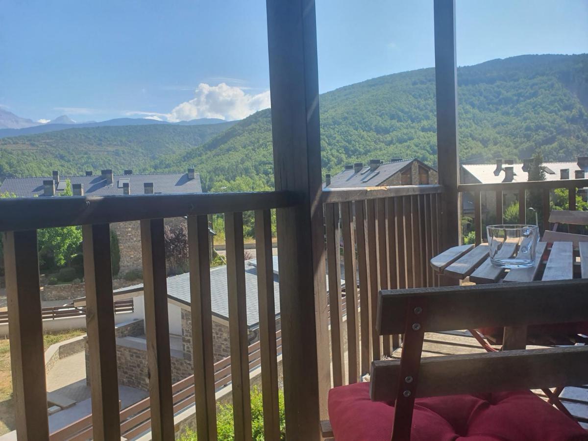 Fabuloso Apartamento Con Vistas A La Montana El Abedul Luga 23 Castiello De Jaca Exterior foto